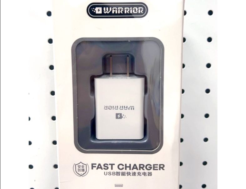 FAST CHARGER   快速充電頭USB   
